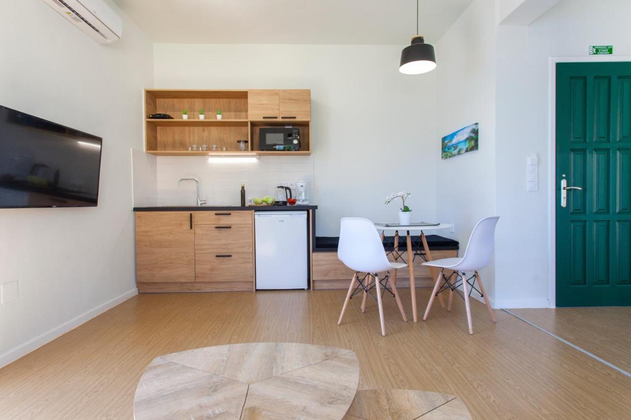 Ligia Waterfront Apartments Esterno foto