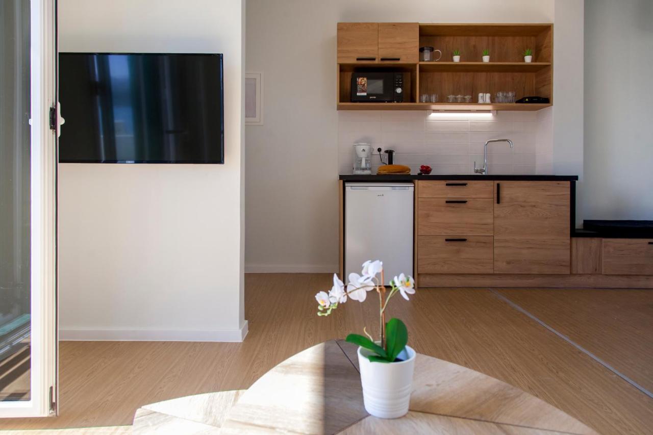Ligia Waterfront Apartments Esterno foto