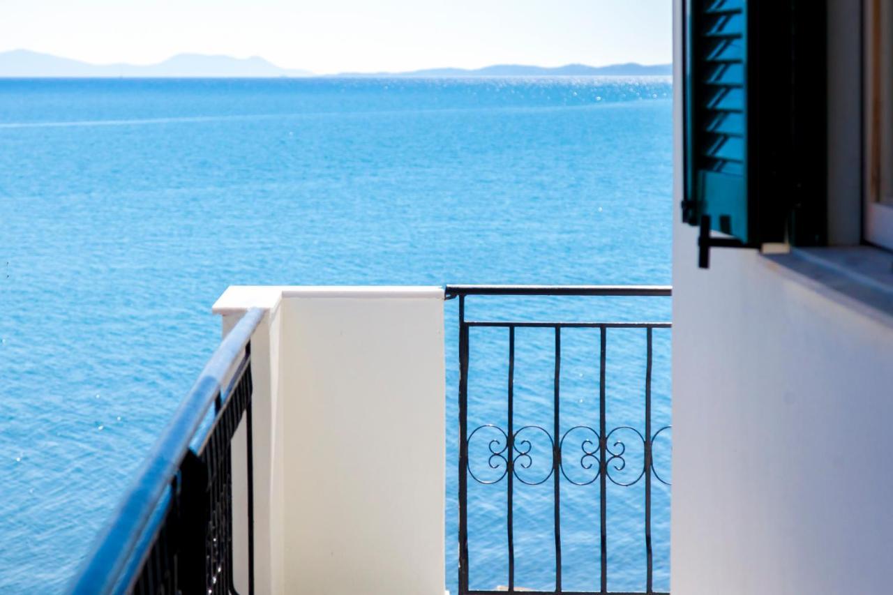Ligia Waterfront Apartments Esterno foto