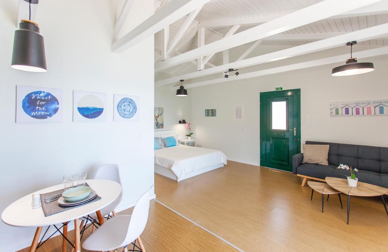 Ligia Waterfront Apartments Esterno foto